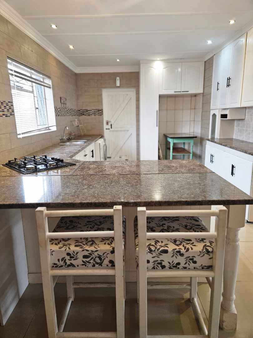 4 Bedroom Property for Sale in Greenshields Park Eastern Cape
